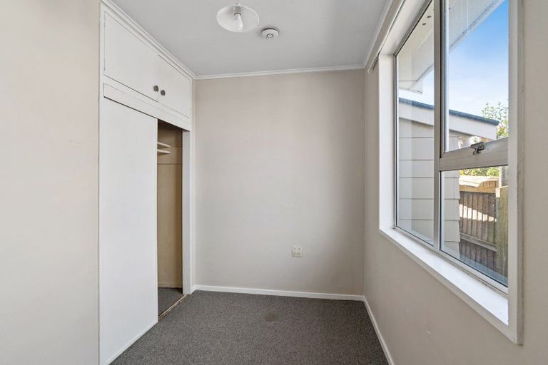Photo of property in 59 Kuaka Crescent, Bromley, Christchurch, 8062