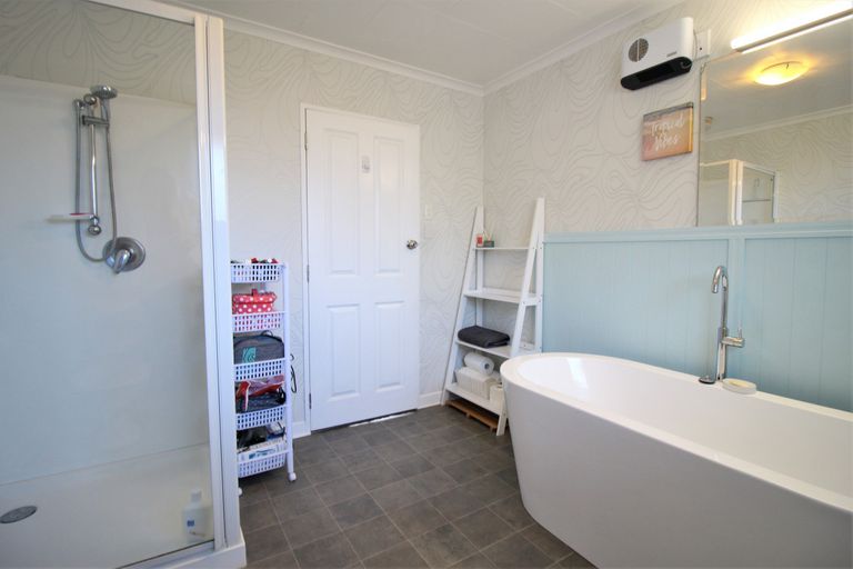 Photo of property in 7 Aronui Road, Bridge Hill, Alexandra, 9320