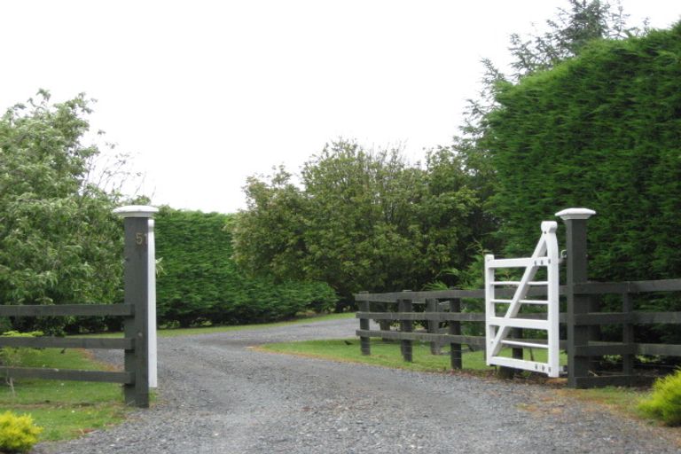 Photo of property in 51 Jack Paterson Road, Opaheke, Papakura, 2584