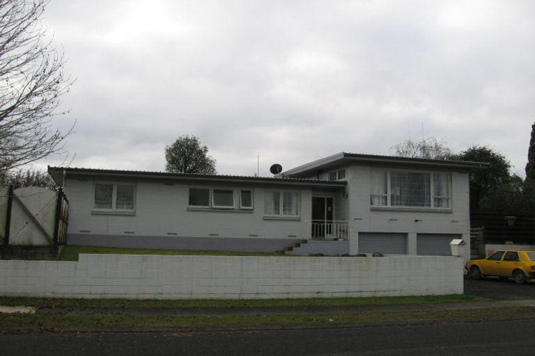 Photo of property in 1 Irene Crescent, Dinsdale, Hamilton, 3204