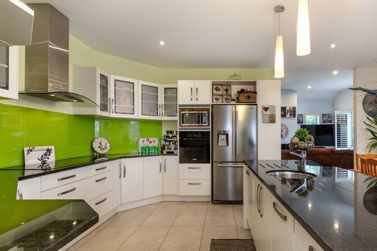 Photo of property in 47 Ramsay Drive, Acacia Bay, Taupo, 3385