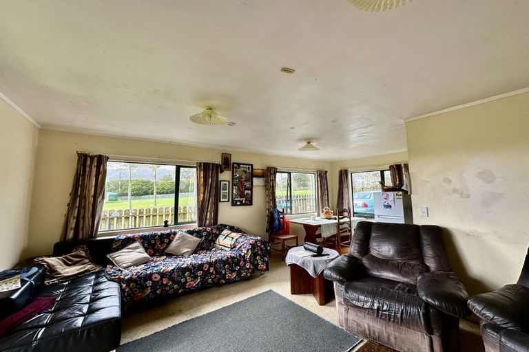 Photo of property in 9 Ahipara Road, Ahipara, Kaitaia, 0481