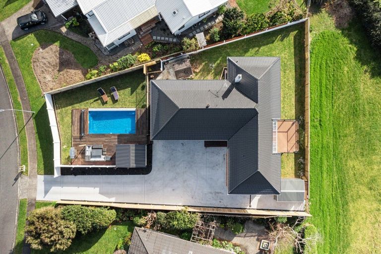 Photo of property in 61 Links View Drive, Omokoroa, 3114