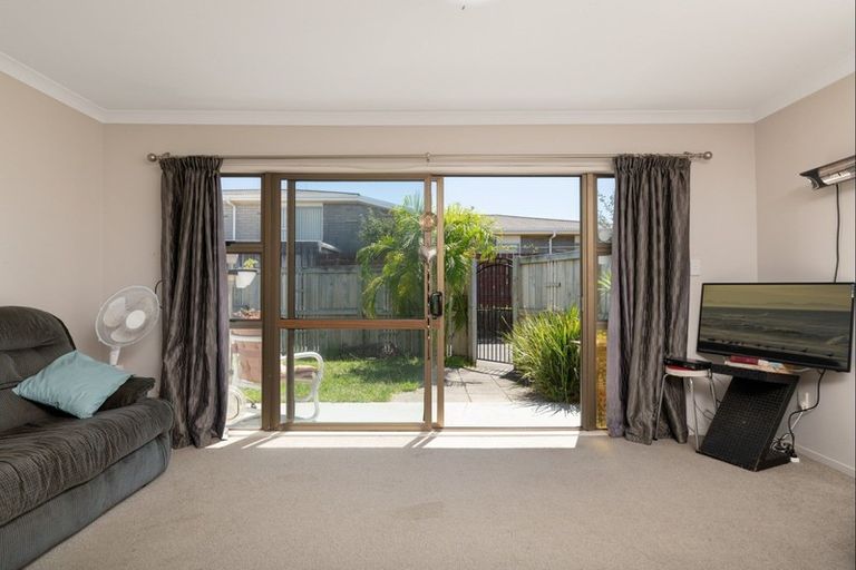 Photo of property in 2/9 Leander Street, Mount Maunganui, 3116