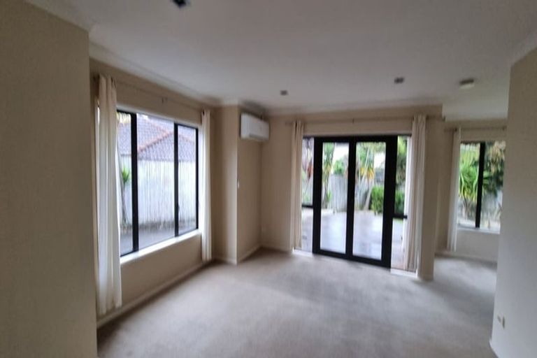Photo of property in 6 Friar Close, Flat Bush, Auckland, 2019