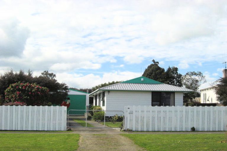 Photo of property in 15 Stout Street, Shannon, 4821