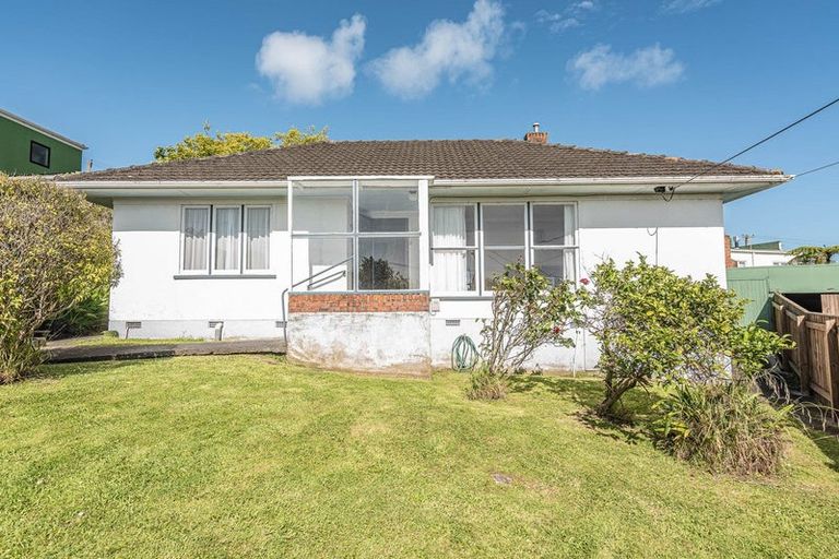 Photo of property in 3 Tower Crescent, Durie Hill, Whanganui, 4500