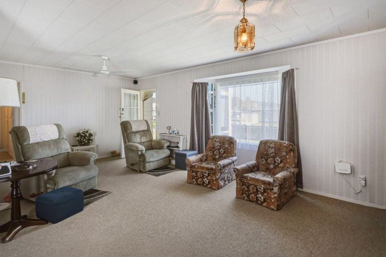 Photo of property in 25 Browning Crescent, Owhata, Rotorua, 3010