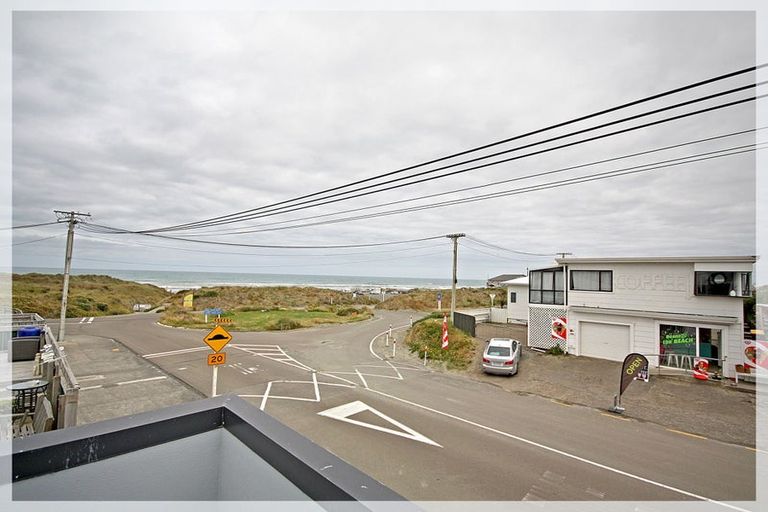 Photo of property in 16 Ocean Beach Street, Foxton Beach, Foxton, 4815