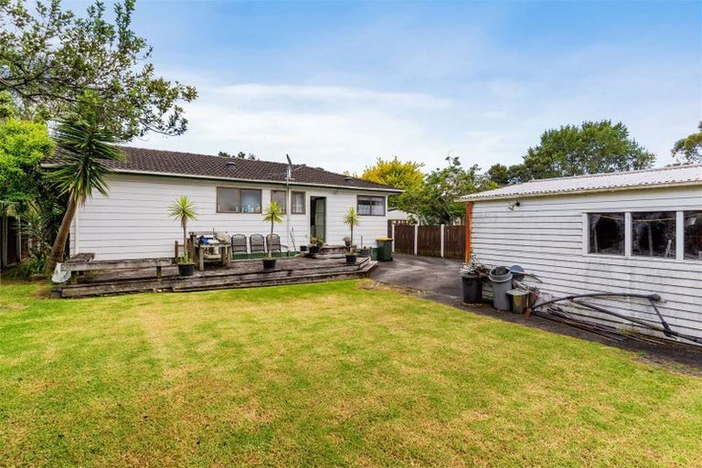 Photo of property in 13 Oakmont Place, Wattle Downs, Auckland, 2103