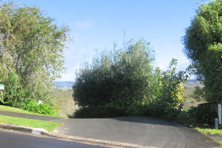 Photo of property in 11 Arawa Place, Onerahi, Whangarei, 0110