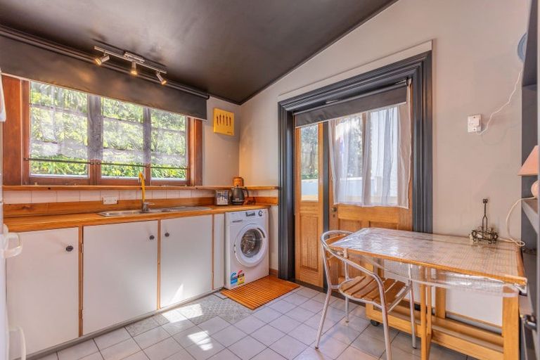 Photo of property in 4a Seaview Terrace, Bluff Hill, Napier, 4110