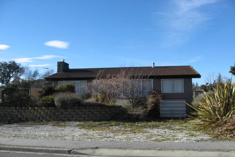 Photo of property in 30 Macpherson Street, Wanaka, 9305