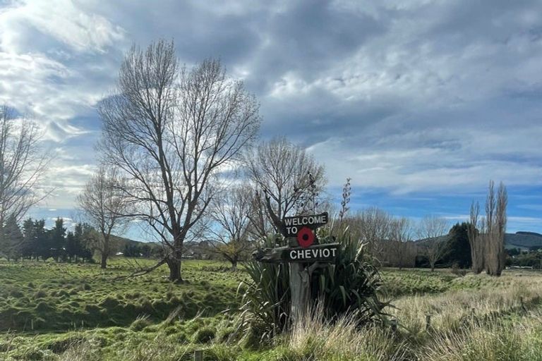 Photo of property in 12 Montgomery Street, Cheviot, 7310