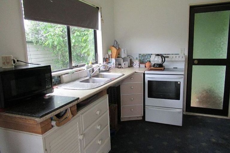 Photo of property in 52 Frederick Street, Carterton, 5713