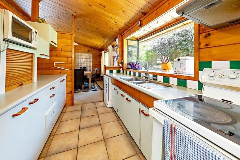 Photo of property in 13 Eterna Place, Clover Park, Auckland, 2019