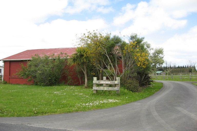 Photo of property in 18 Dale Road, Whenuapai, Auckland, 0618