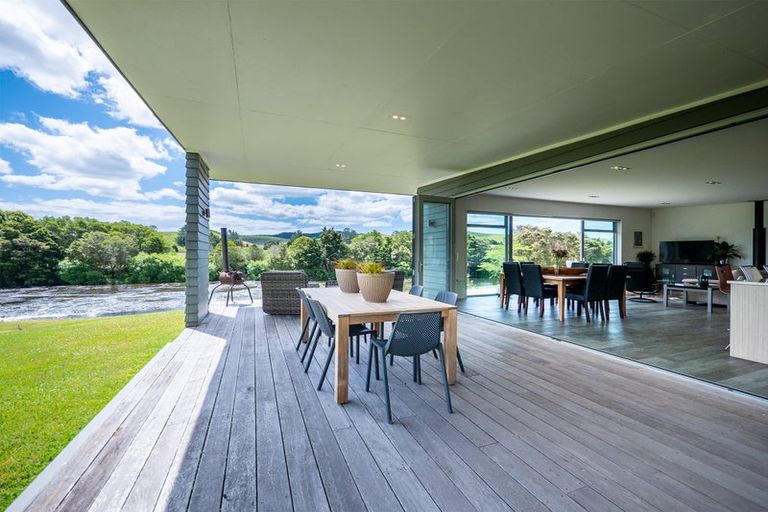 Photo of property in 610b Puketona Road, Haruru, 0204