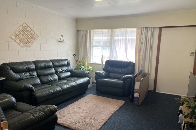 Photo of property in 451 Featherston Street, Palmerston North, 4414