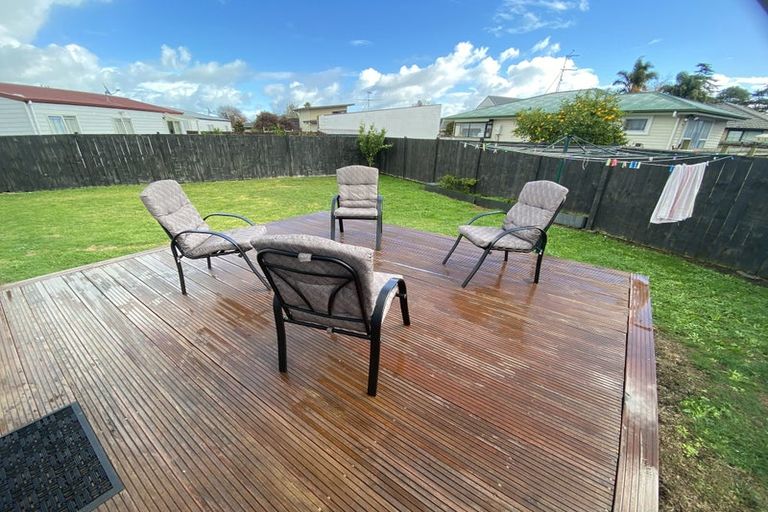 Photo of property in 13a Clarice Place, Takanini, 2112