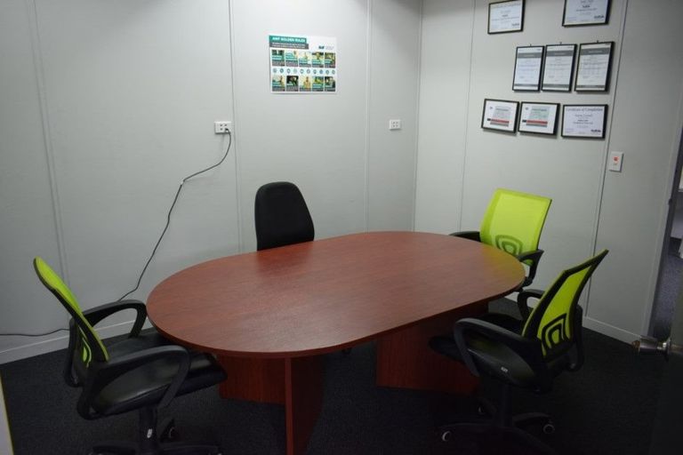 Photo of property in 146 Harris Drive, Silverdale, 0932