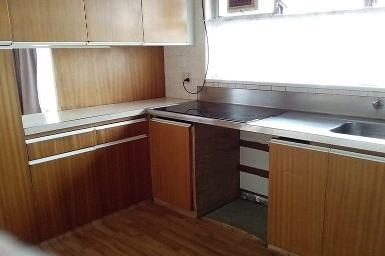 Photo of property in 32a Cornwall Street, Brooklands, New Plymouth, 4310