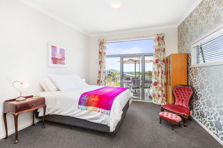 Photo of property in 7 Puka Place, Raglan, 3225