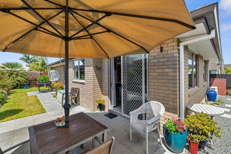 Photo of property in 74 Twin Oak Avenue, Papamoa Beach, Papamoa, 3118