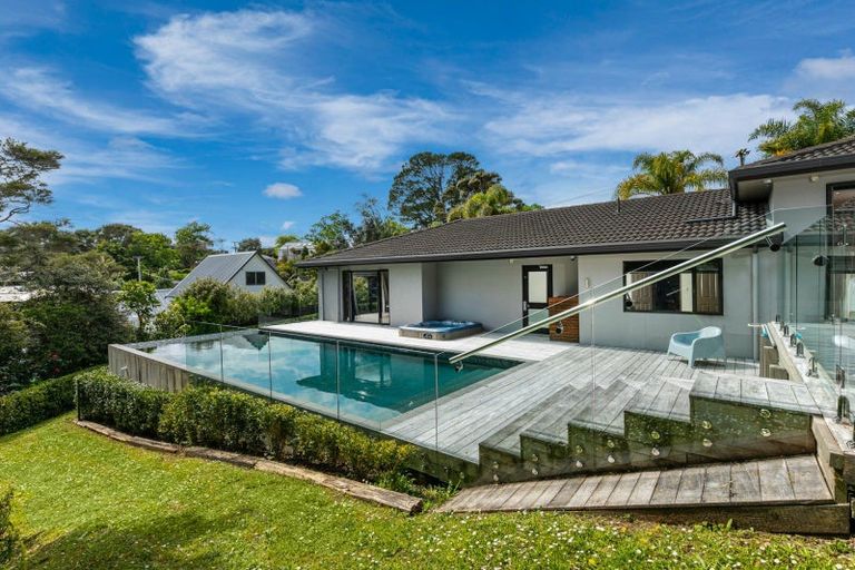Photo of property in 66 Rame Road, Greenhithe, Auckland, 0632