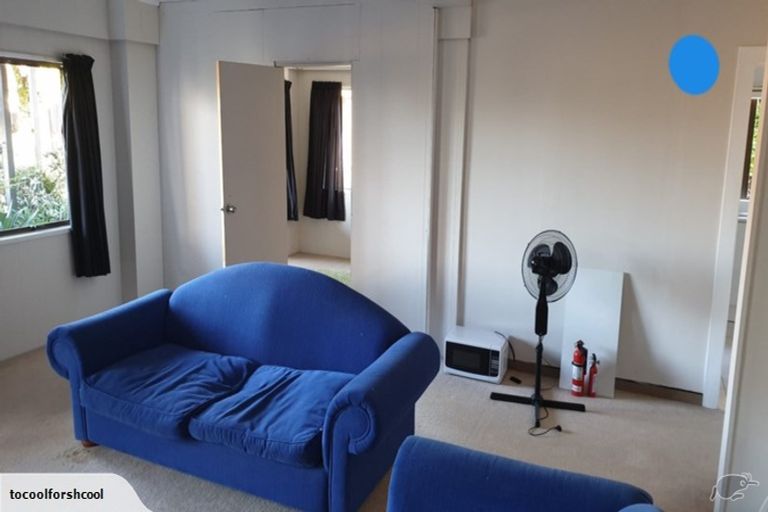 Photo of property in 219 Royal Road, Massey, Auckland, 0614