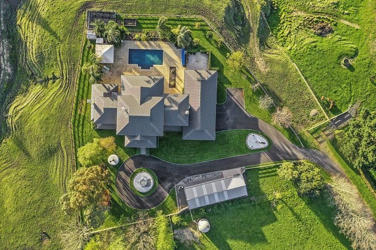 Photo of property in 64 Houghton Road, Ngahinapouri, Hamilton, 3290