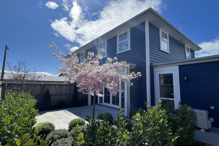 Photo of property in 3/63 Hills Road, Edgeware, Christchurch, 8013