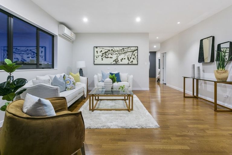 Photo of property in 3 Treloar Crescent, Hobsonville, Auckland, 0616