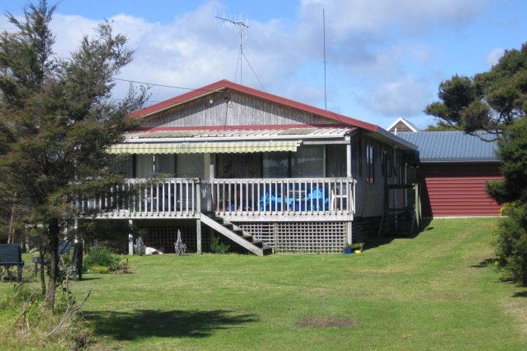 Photo of property in 18 North Avenue, Mangawhai Heads, Mangawhai, 0505