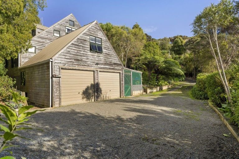 Photo of property in 32 Latitude Close, Whitby, Porirua, 5024