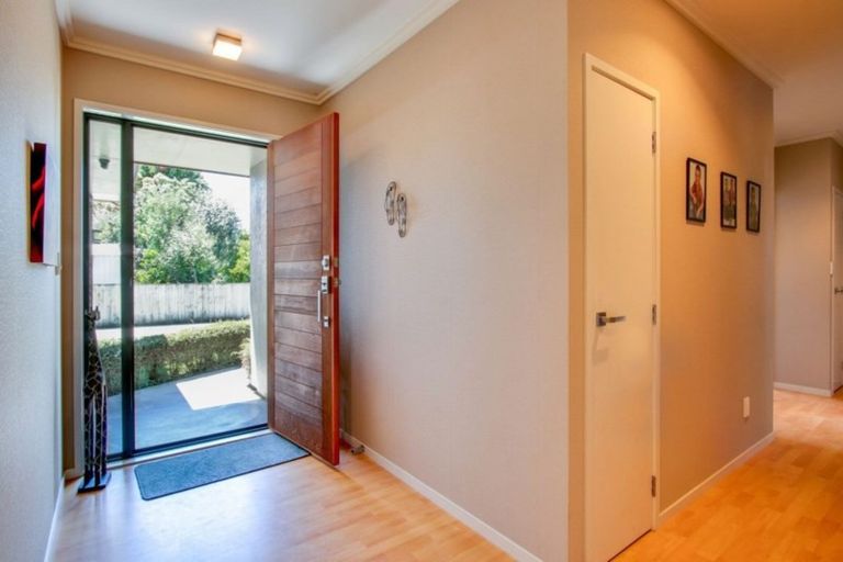 Photo of property in 67a Ferry Road, Clive, 4102