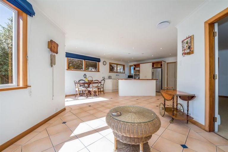 Photo of property in 217 Riverside Drive, Waterloo, Lower Hutt, 5011