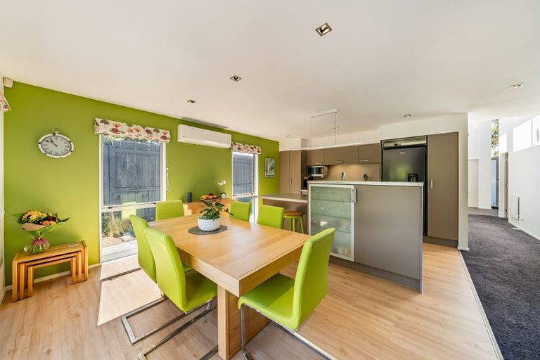 Photo of property in 8a Whitehouse Road, Titahi Bay, Porirua, 5022