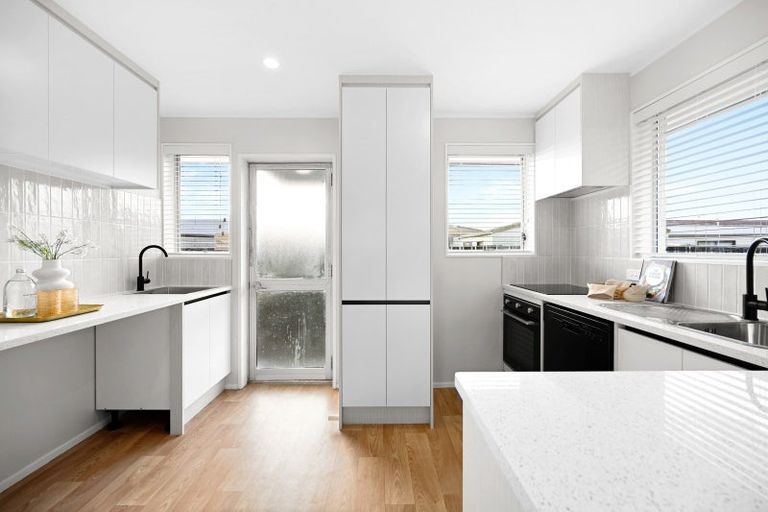 Photo of property in 9b Bradley Place, Nawton, Hamilton, 3200