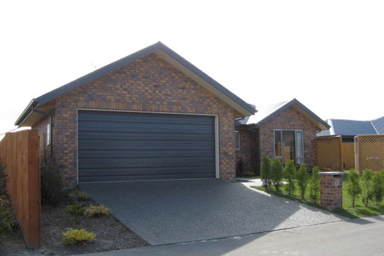 Photo of property in 100 Charles Street, Rangiora, 7400