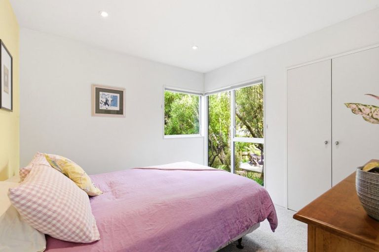 Photo of property in 15b Perth Street, Ngaio, Wellington, 6035