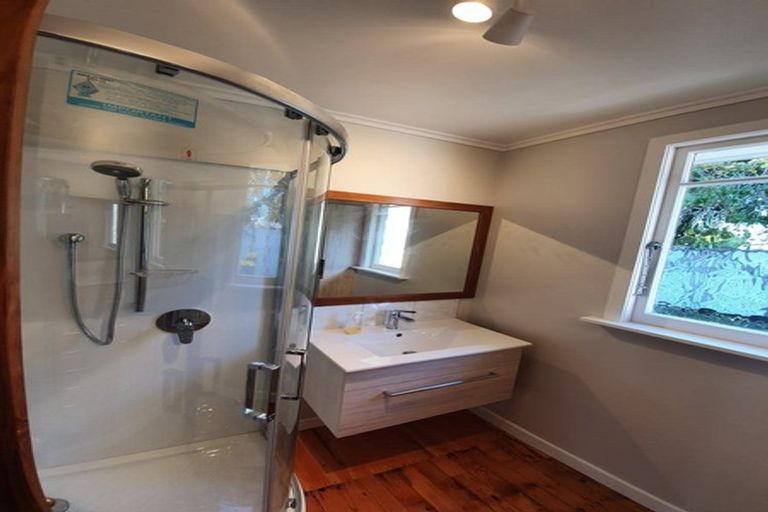 Photo of property in 46 Roseberry Avenue, Birkenhead, Auckland, 0626