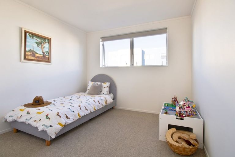 Photo of property in 31 Reynolds Place, Papamoa Beach, Papamoa, 3118