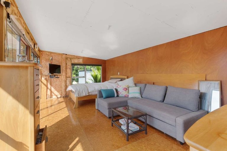 Photo of property in 18 Adlor Hill Road, Port Charles, Coromandel, 3584