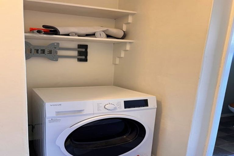 Photo of property in 2/16a Maidstone Road, Ilam, Christchurch, 8041