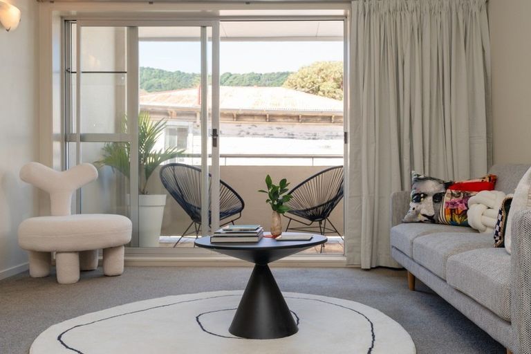 Photo of property in Elizabeth Street Chapel, 7/6 Elizabeth Street, Mount Victoria, Wellington, 6011