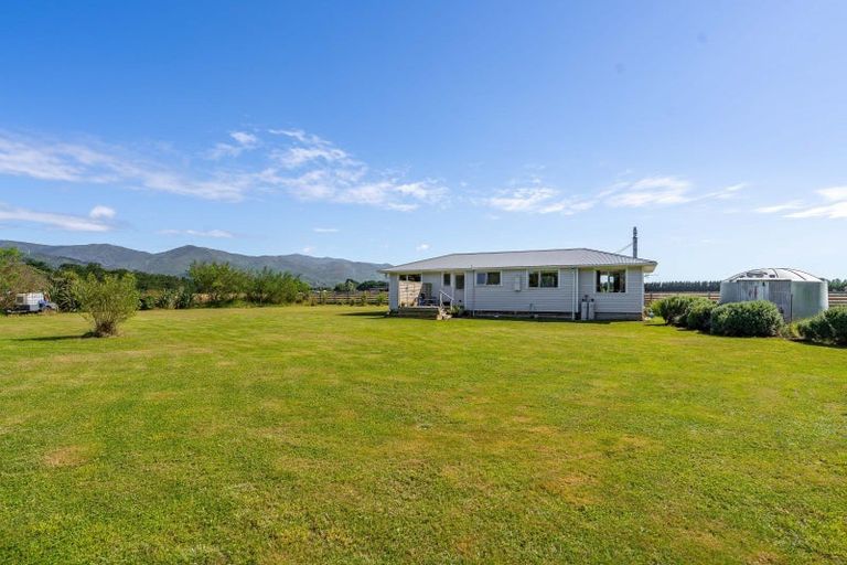 Photo of property in 45b Murphys Line, South Featherston, Featherston, 5771