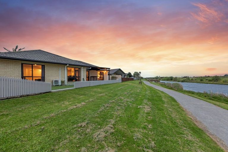 Photo of property in 34 Gibson Place, Papamoa Beach, Papamoa, 3118