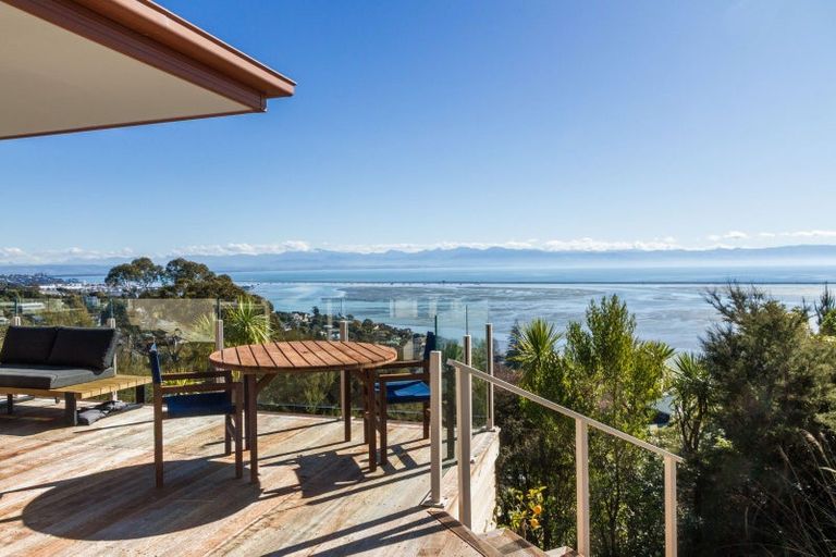 Photo of property in 5 Cape View, Atawhai, Nelson, 7010