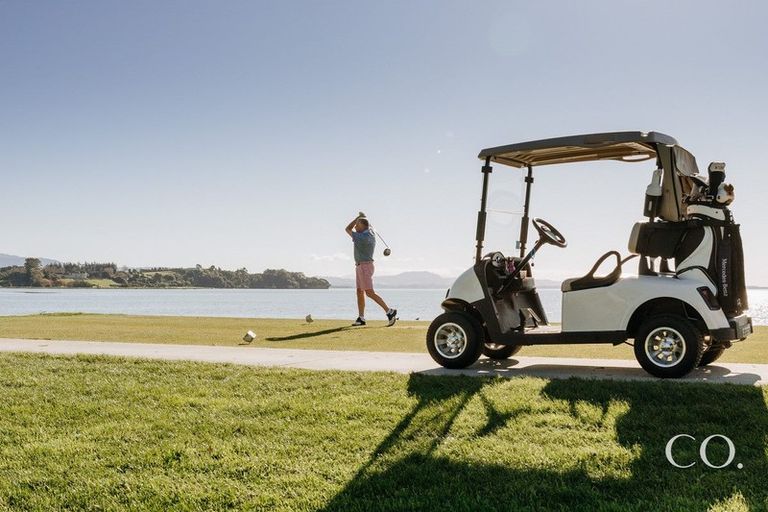 Photo of property in 22 Serenity Drive, Omokoroa, 3114